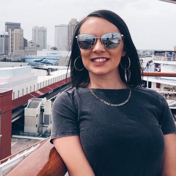 Meet your Posher, Jordan - Picture 1 of 1